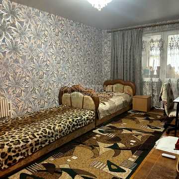 Нескорених вул. (Героїв Праці), 33б
