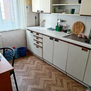 Морозна вул., 27