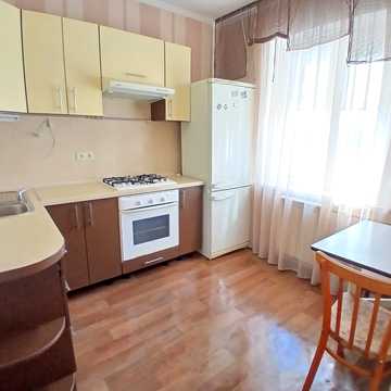 Братства Тарасівців вул. (Декабристів), 9