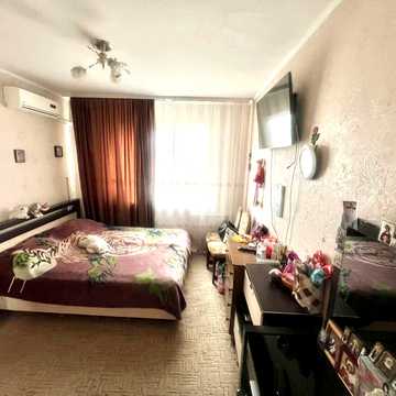Незалежності бульв. (50 років Жовтня), 19-А