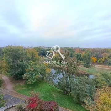 Олександра Поля вул. (Жовтнева), 1