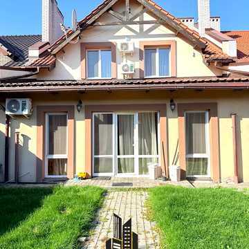 Київська вул., 16