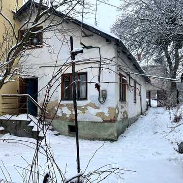Олекси Бахматюка вул., 8