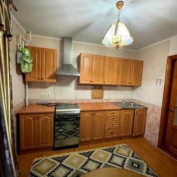 Українська вул., 7-Е