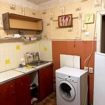 Русанівська набережна вул., 18/1
