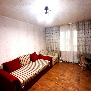 В'ячеслава Чорновола вул., 10