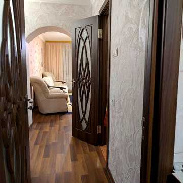 Кавказька вул., 15