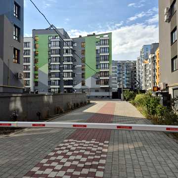 Національної Гвардії вул., (Будинок 1)