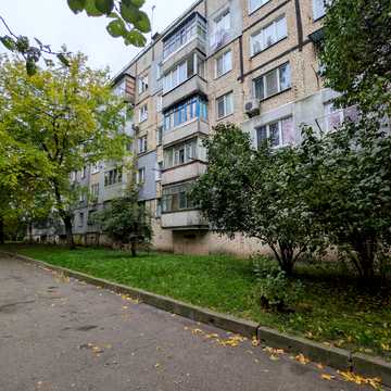 Героїв-Рятувальників вул., 10 к5