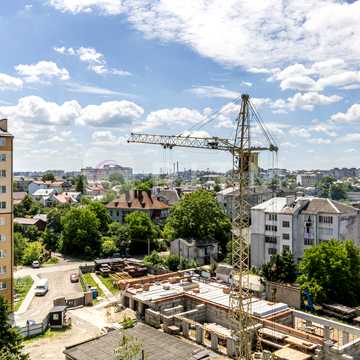 Дмитра Коцюбайла вул., (Будинок 1)
