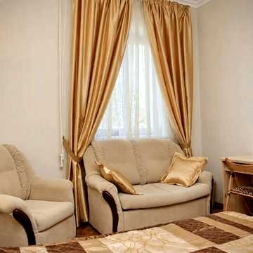 Лютеранська вул., 4