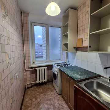 Озерна вул., 7