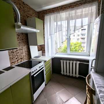 Теофіла Окуневського вул., 3