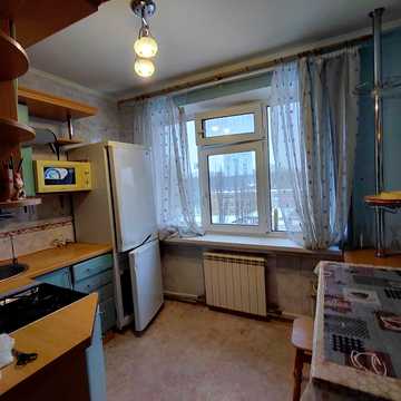 Леся Курбаса просп., 12-Б