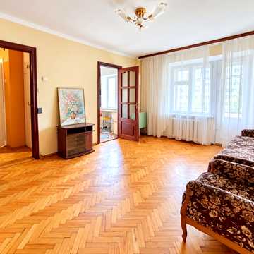 Борщагівська вул., 117