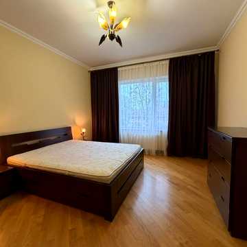 Вука Караджича вул. (Зорге), 29-Г