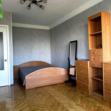 Міста Шалетт вул., 3
