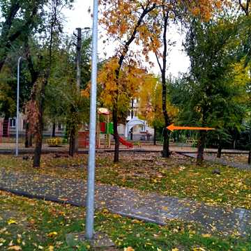 Військового Тилу вул. (Уфимська), 1