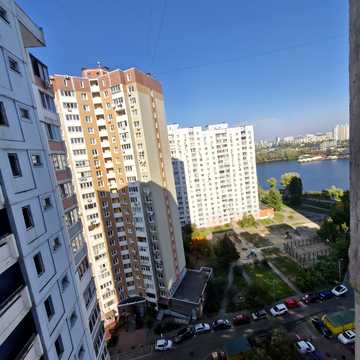 Драгоманова вул., 1-Г