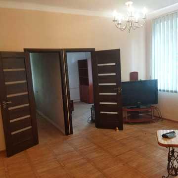 Воскресенська вул., 6А