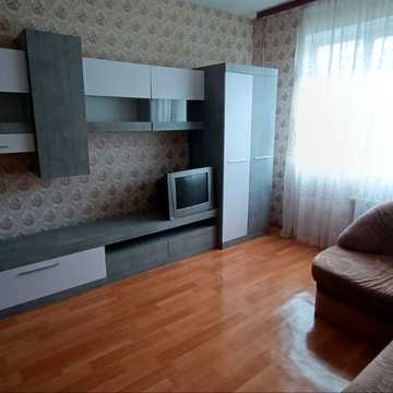 Оболонський просп., 25