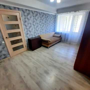 Ентузіастів вул., 5/1