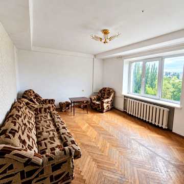 Голосіївський просп. (40-річчя Жовтня), 114