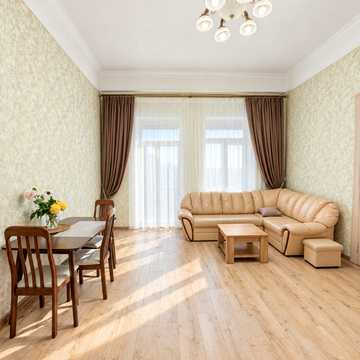 Лютеранська вул., 8