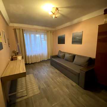 Едуарда Вільде вул., 3