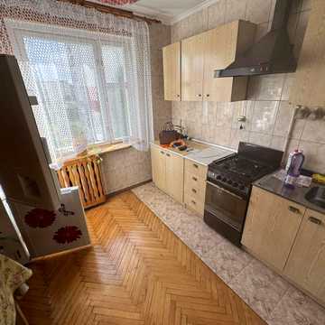 Очаківська вул., 5