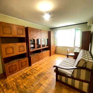 Чистяківська вул., 15