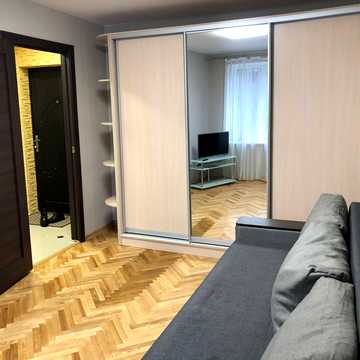 Гарматна вул., 21