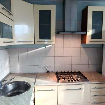 Покровська вул., 17