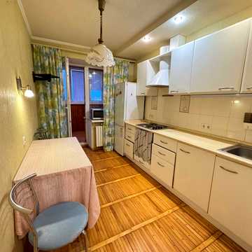Професора Герасюти вул. (Каверіна), 1