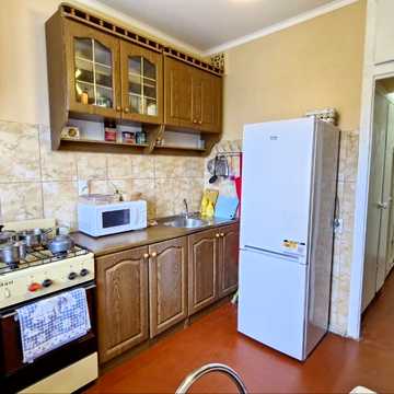 Милославська вул., 23
