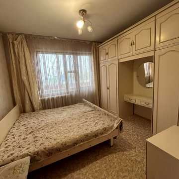 Володимира Івасюка просп. (Героїв Сталінграду), 38