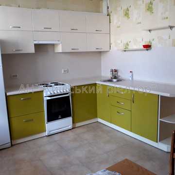 Тетяни Яблонської вул., 6