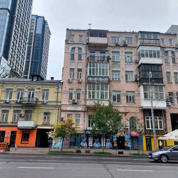 Велика Васильківська вул. (Червоноармійська), 97
