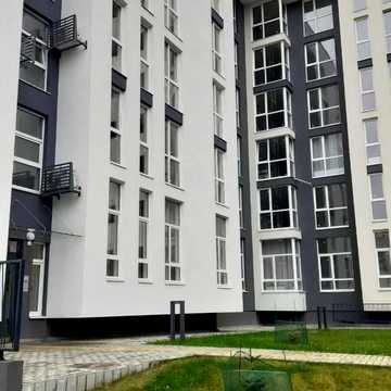 Володимира Великого вул. (Артема), 10