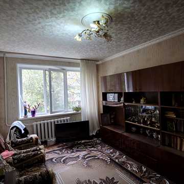 Олексія Різниченка вул. (Співдружності), 32