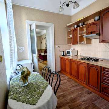 Тараса Шевченка просп., 12