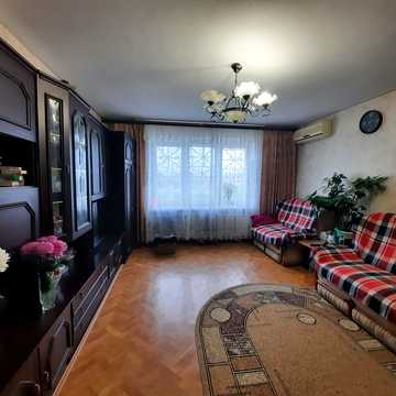 Левітана вул., 114