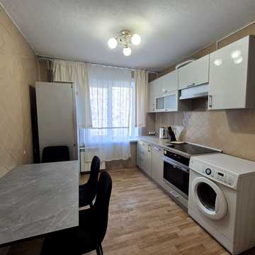 Олександра Поля просп. (Кірова), 26