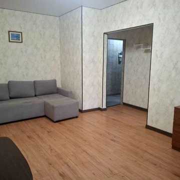 Єреванська вул., 31/1