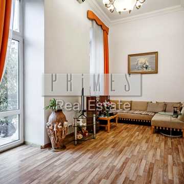 Архітектора Городецького вул., 4