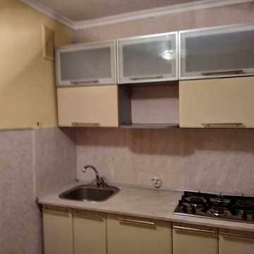 Братиславська вул., 34-Б