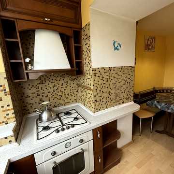 Захарівська вул., 3-А