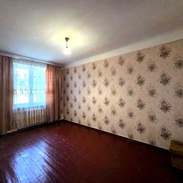 Криворізька вул., 26