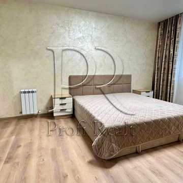 Європейська вул. (Жовтнева), 32