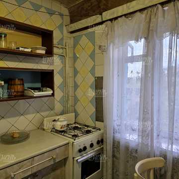 Архітектора Альошина просп. (Орджонікідзе), 33